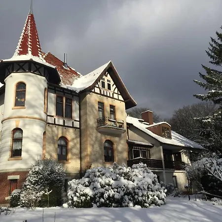 Ferienhaus & 아파트 *